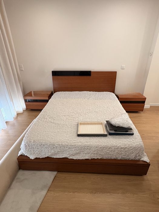 Conjunto completo cama 160cms em madeira