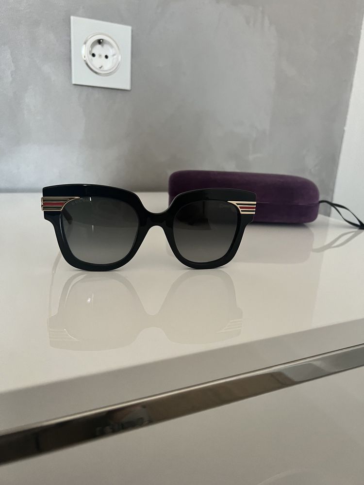 Очки солнцезащитные Gucci