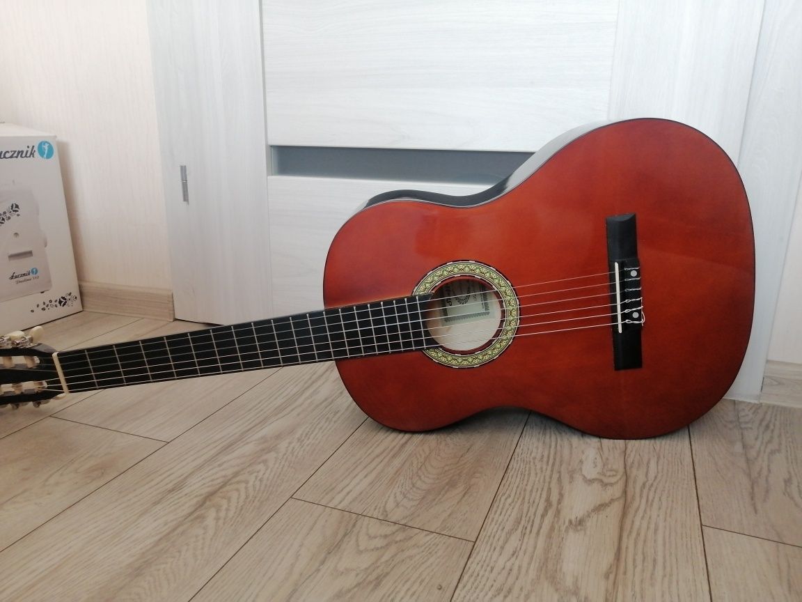 Gitara klasyczna Sheffield