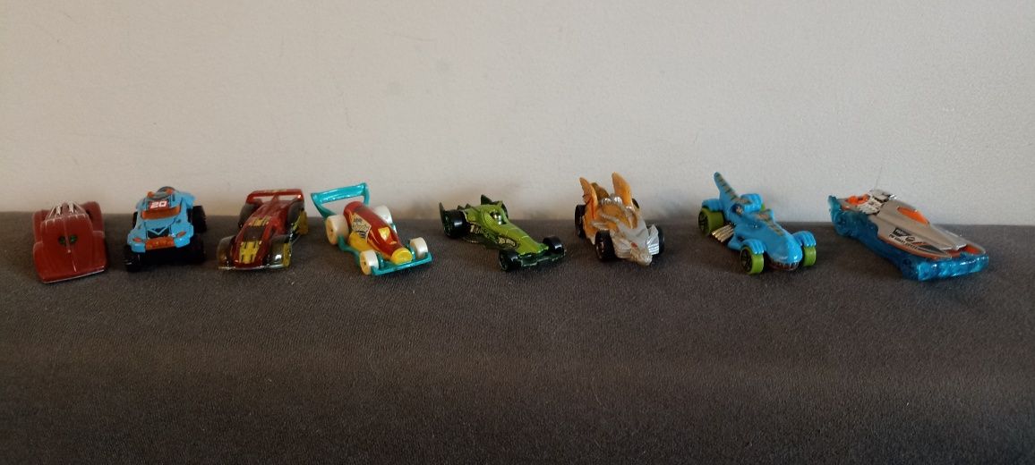 Zestaw auta Hit Wheels 8 sztuk, zapraszam okazja
