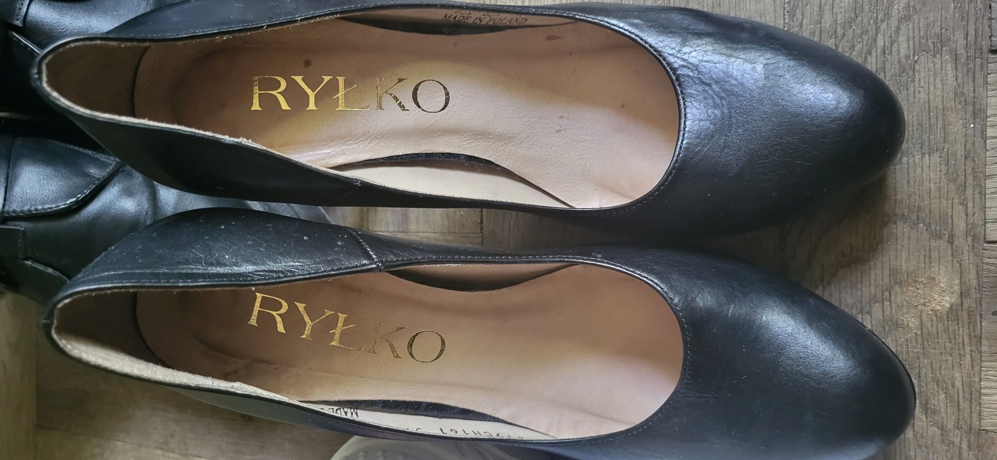 Buty Ryłko rozmiar 39