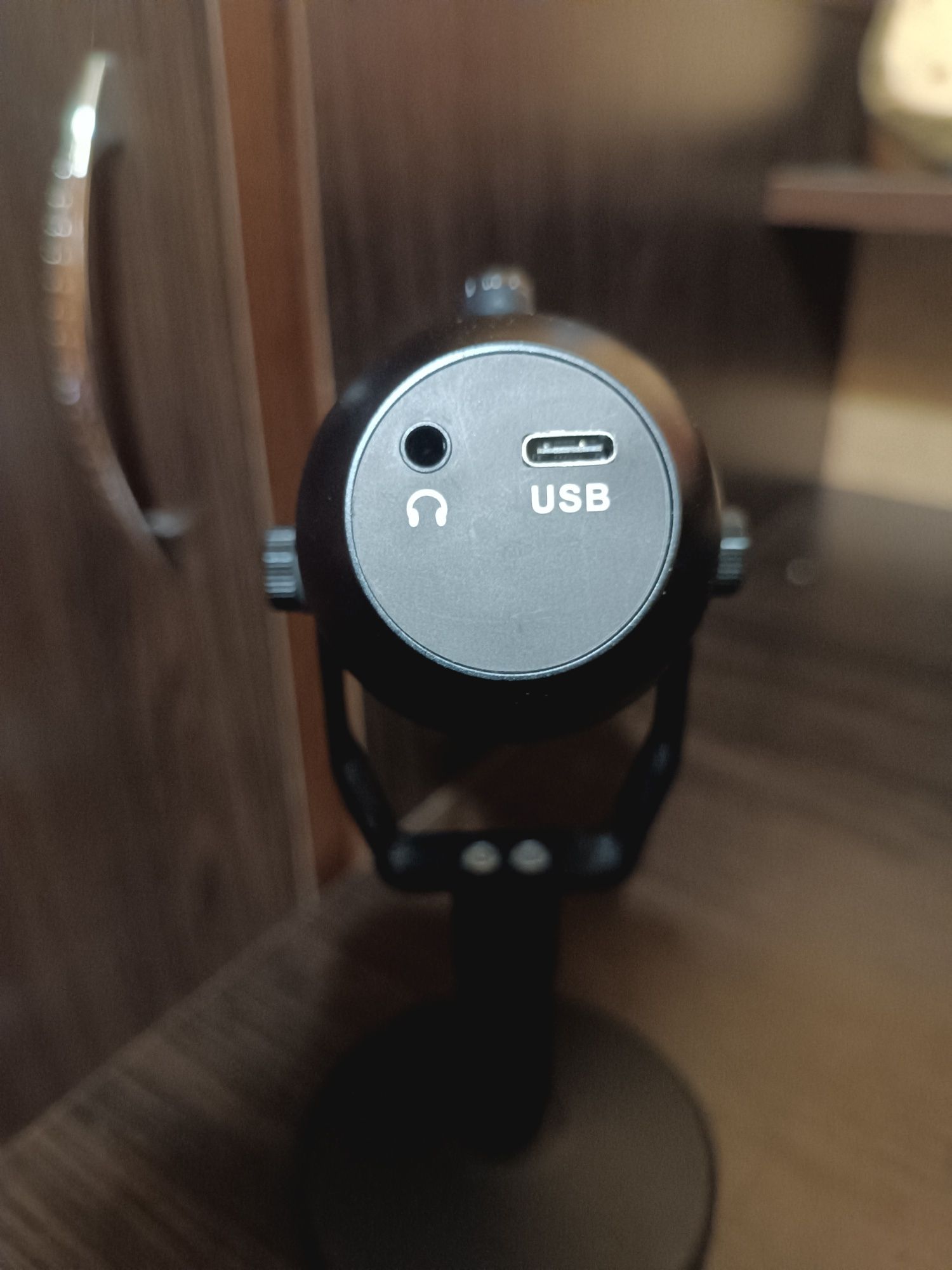 Продам мікрофон GAMEPR SM1258
