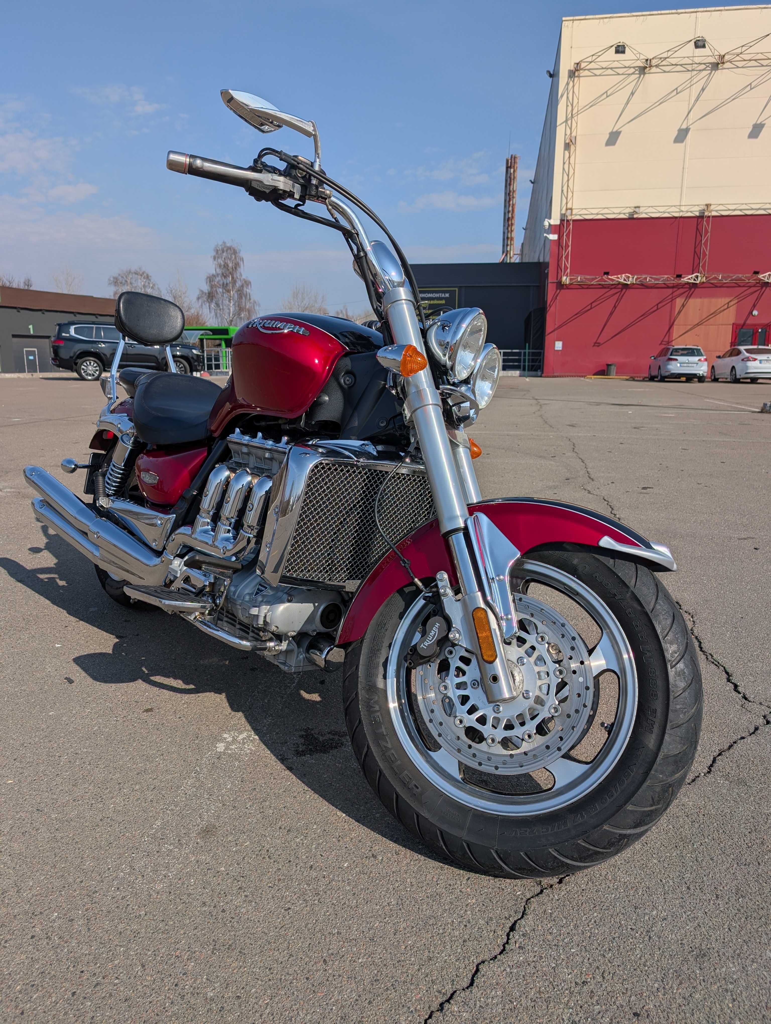 Мотоцикл Triumph Rocket III Classic MoToBaZa