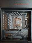 Asus ROG Crosshair X670E Gene AM5 топ плата для ентузіастів і розгону