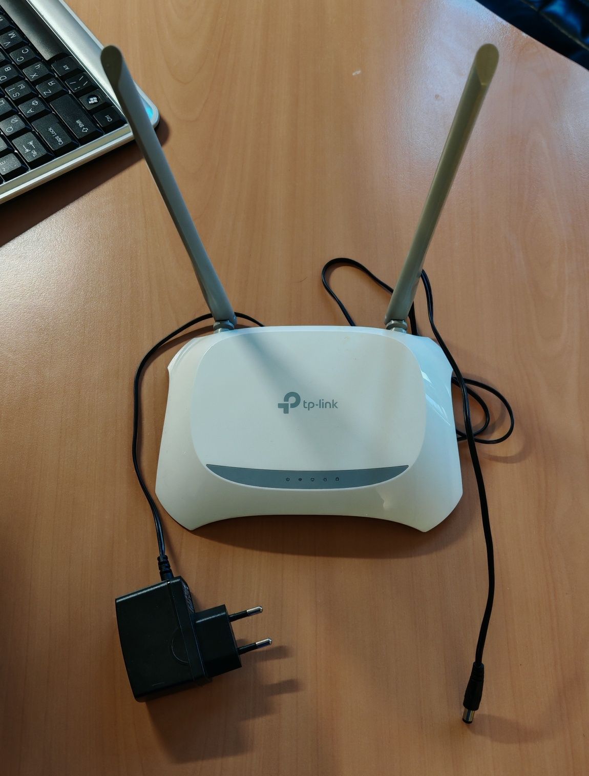 Wi Fi роутер TP link