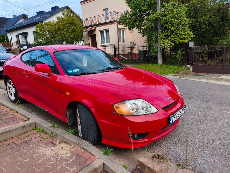 Hyundai coupe 2.7v6