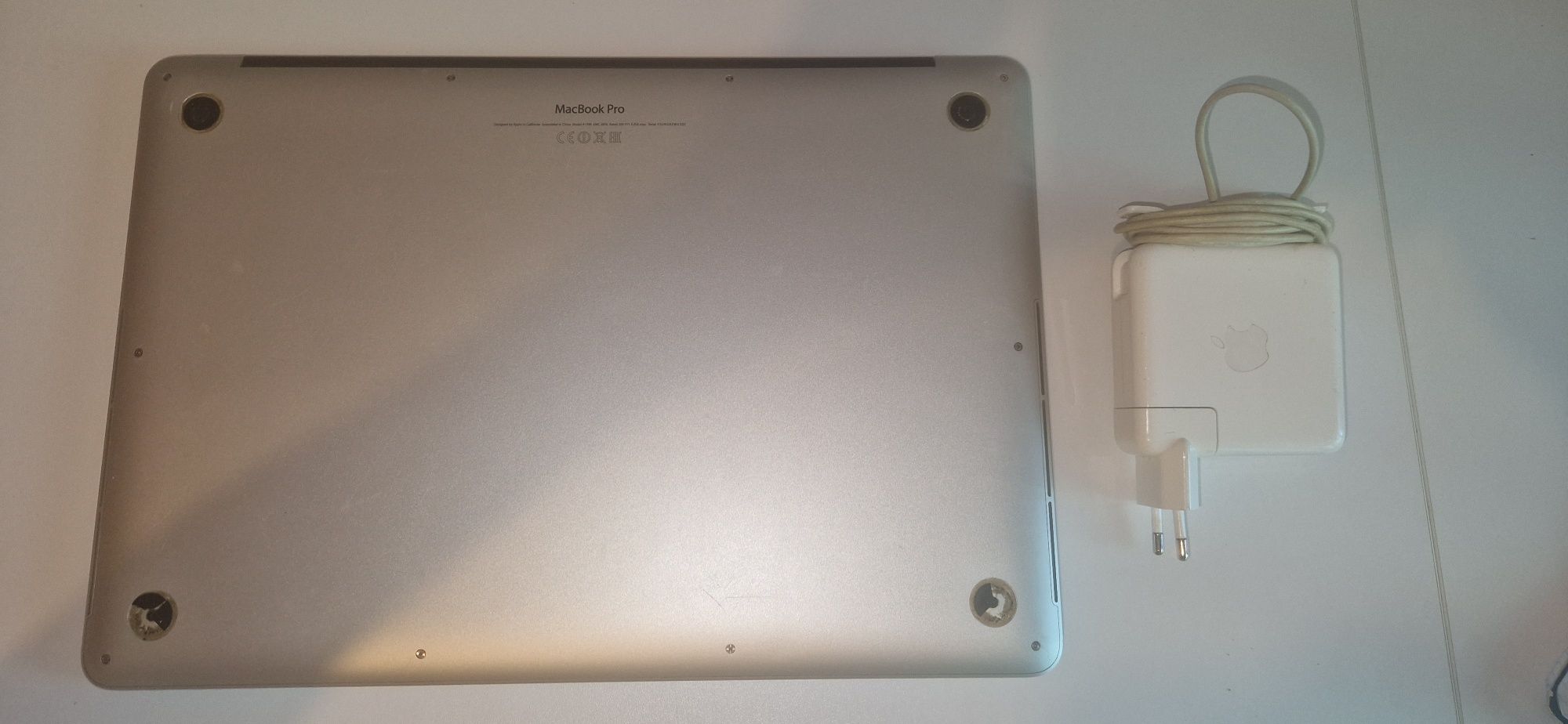 MacBook Pro 15" Retina (Mid 2014) – i7 2.2GHz / 16GB RAM
