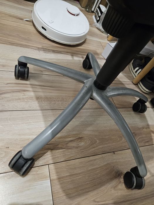 Krzesło obrotowe dużo regulacji porządne