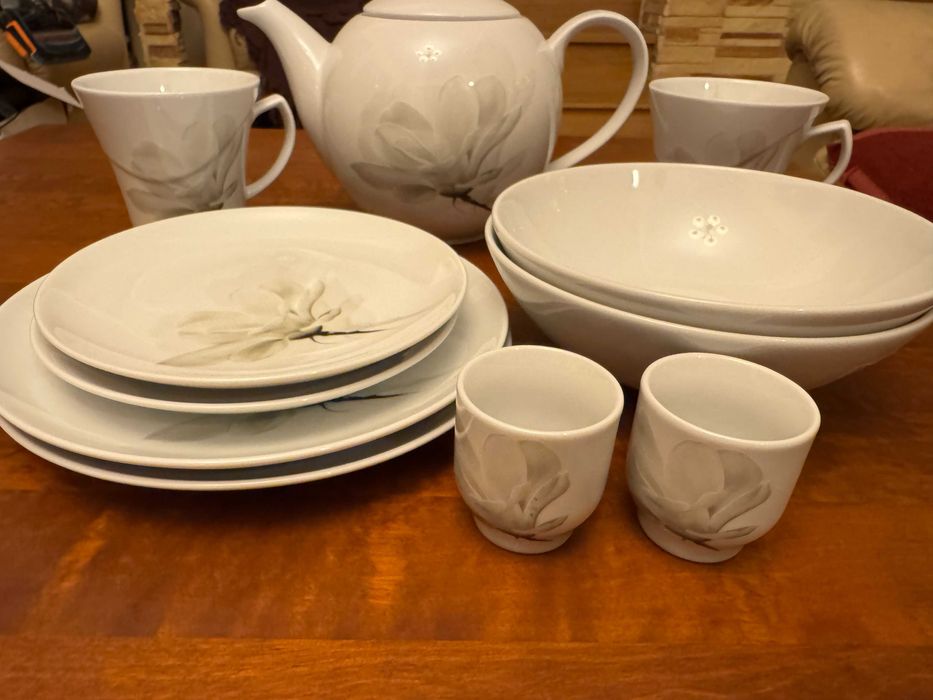 Porcelana LUBIANA zestaw herbaciano-kawowy 11 elementów