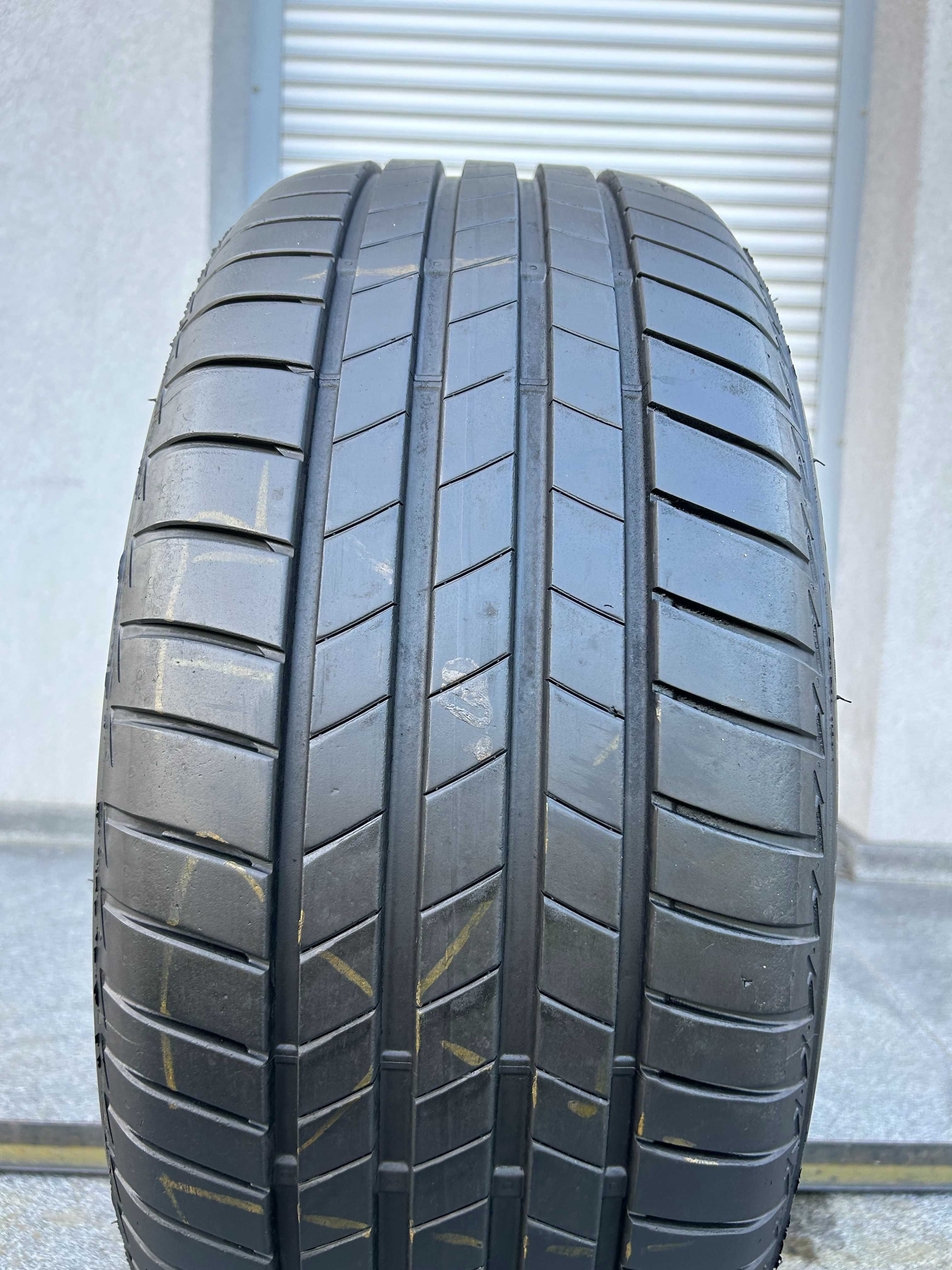 1 sztuka 225/50R17 Bridgestone Turanza T005 98W 7mm 2019r P55L gwar