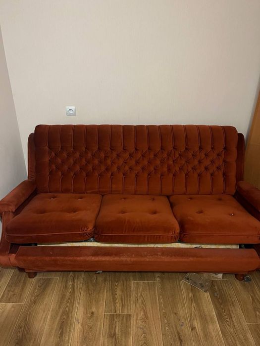 Продам диван велюровий