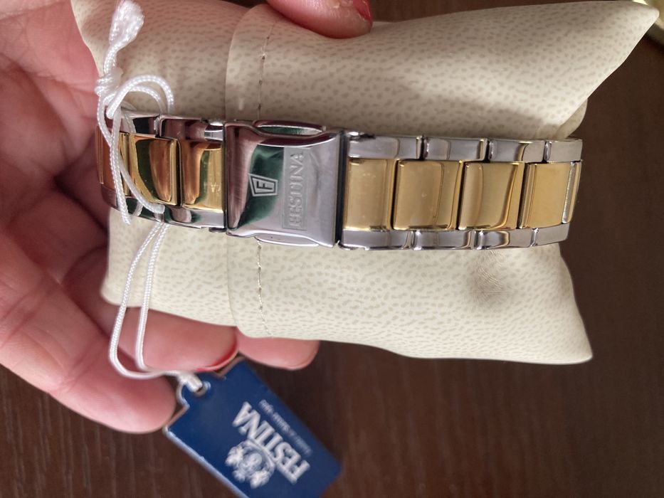 Zegarek damski Festina , nowy