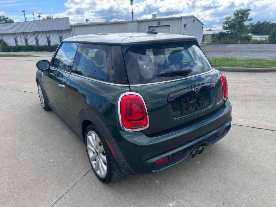 MINI Cooper      2019