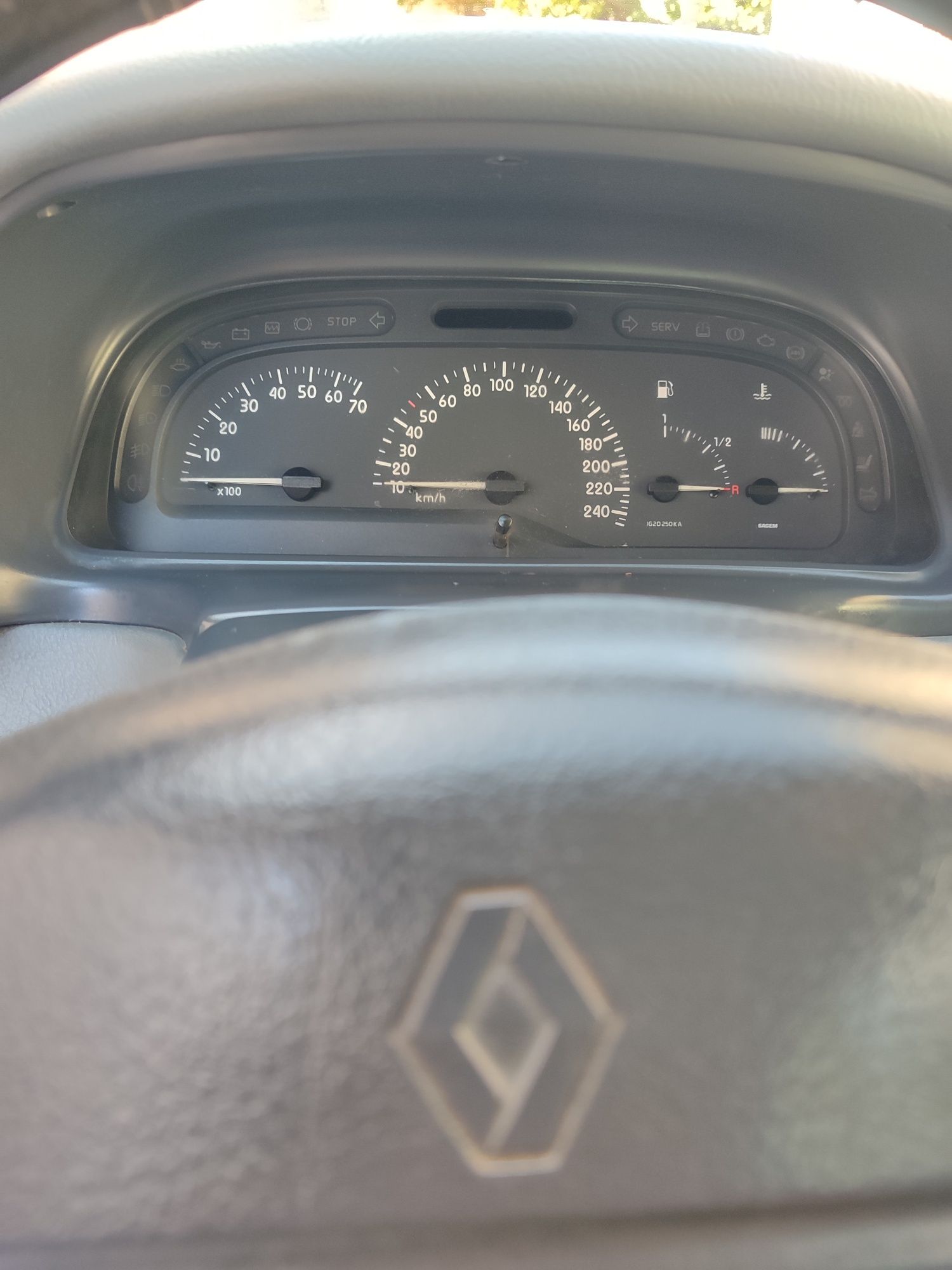 Renault laguna 1.6