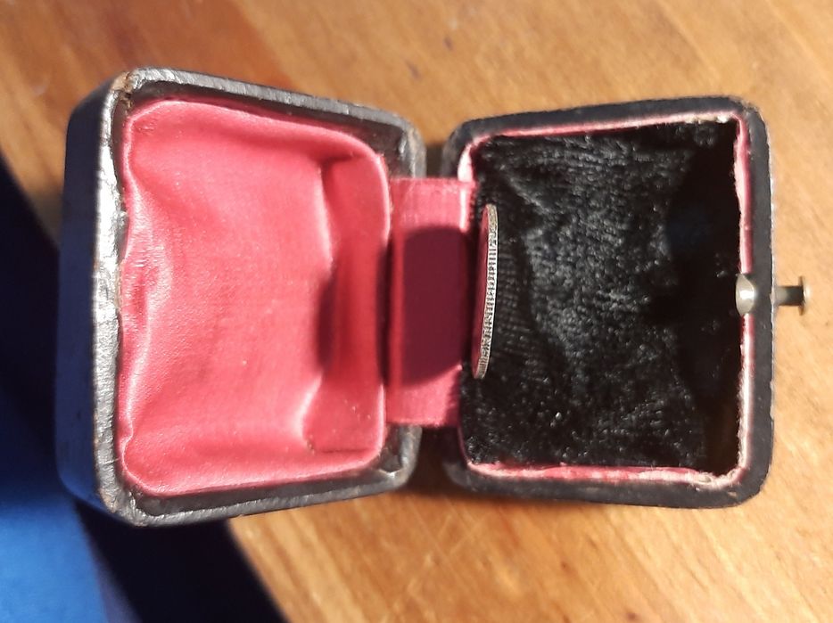 Moeda em prata Antiga 1915 10 Centavos + Caixa vintage madeira