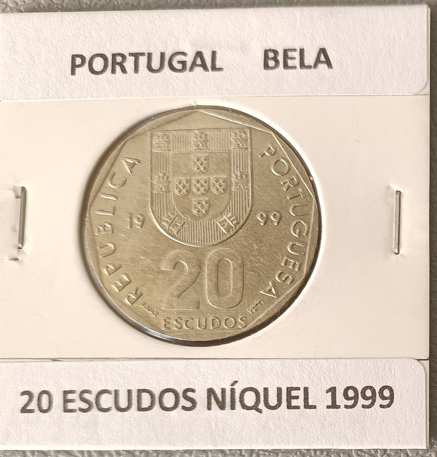 8 Moedas de 20 Escudos da República Portuguesa { Emissão Anual}