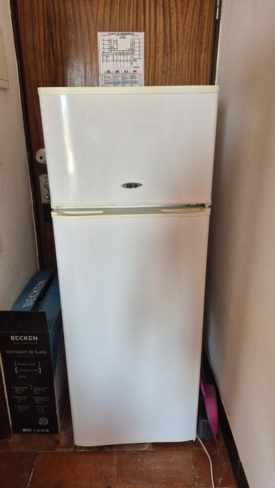 Feigorifico Geladeira com freezer