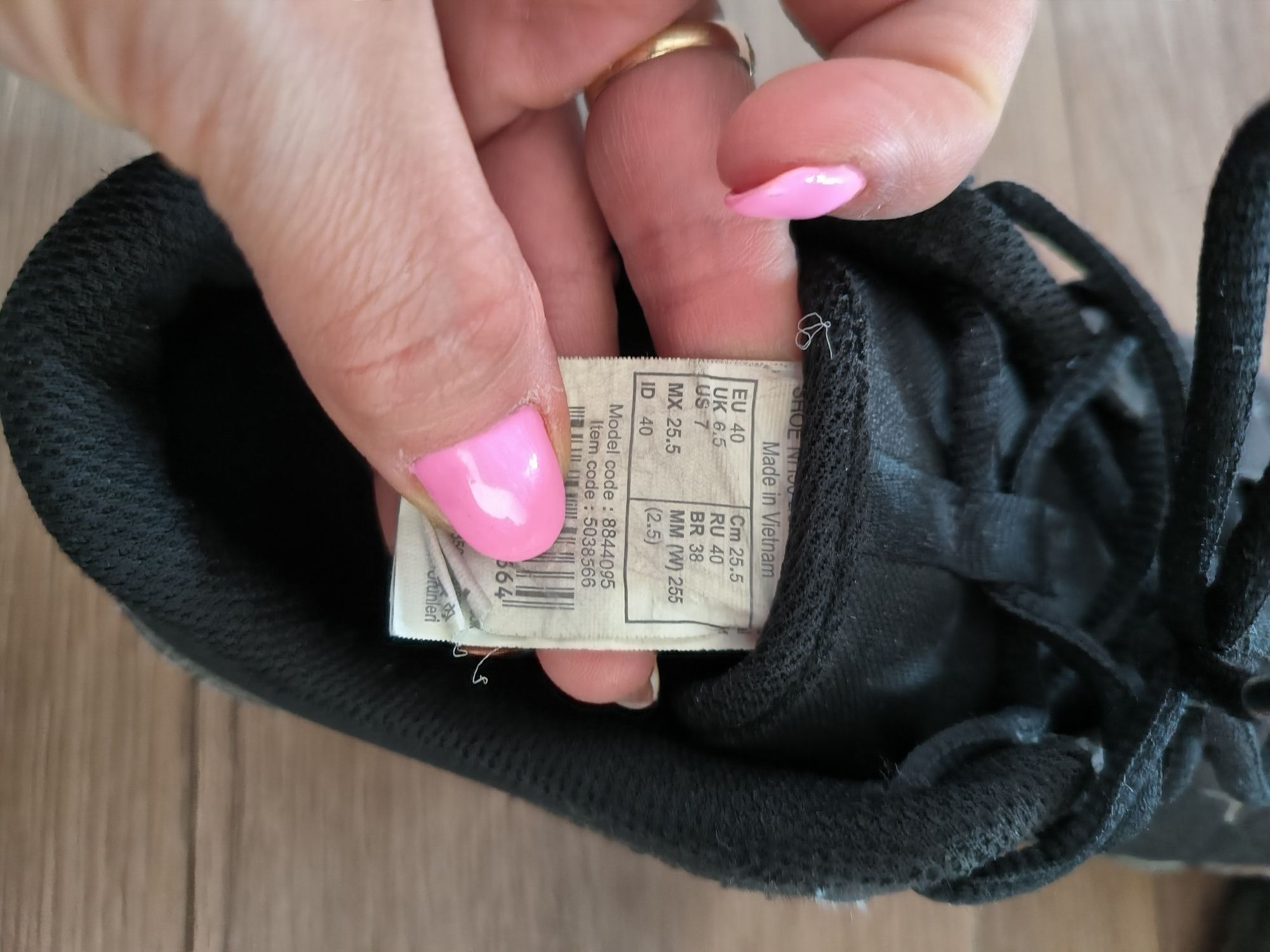 Quechua r 40 męskie/ młodzieżowe