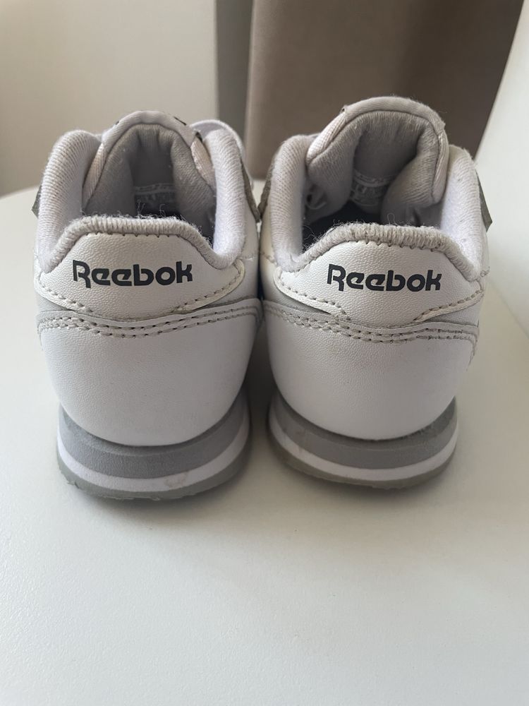 Дитячі кросівки reebok