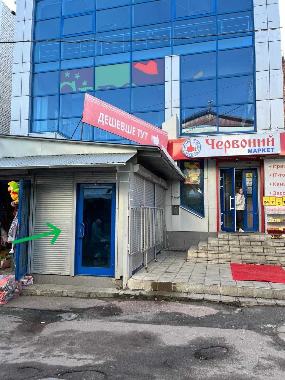 Здаємо торгову площу на Центральному ринку Чернігова (бутікі и склад)