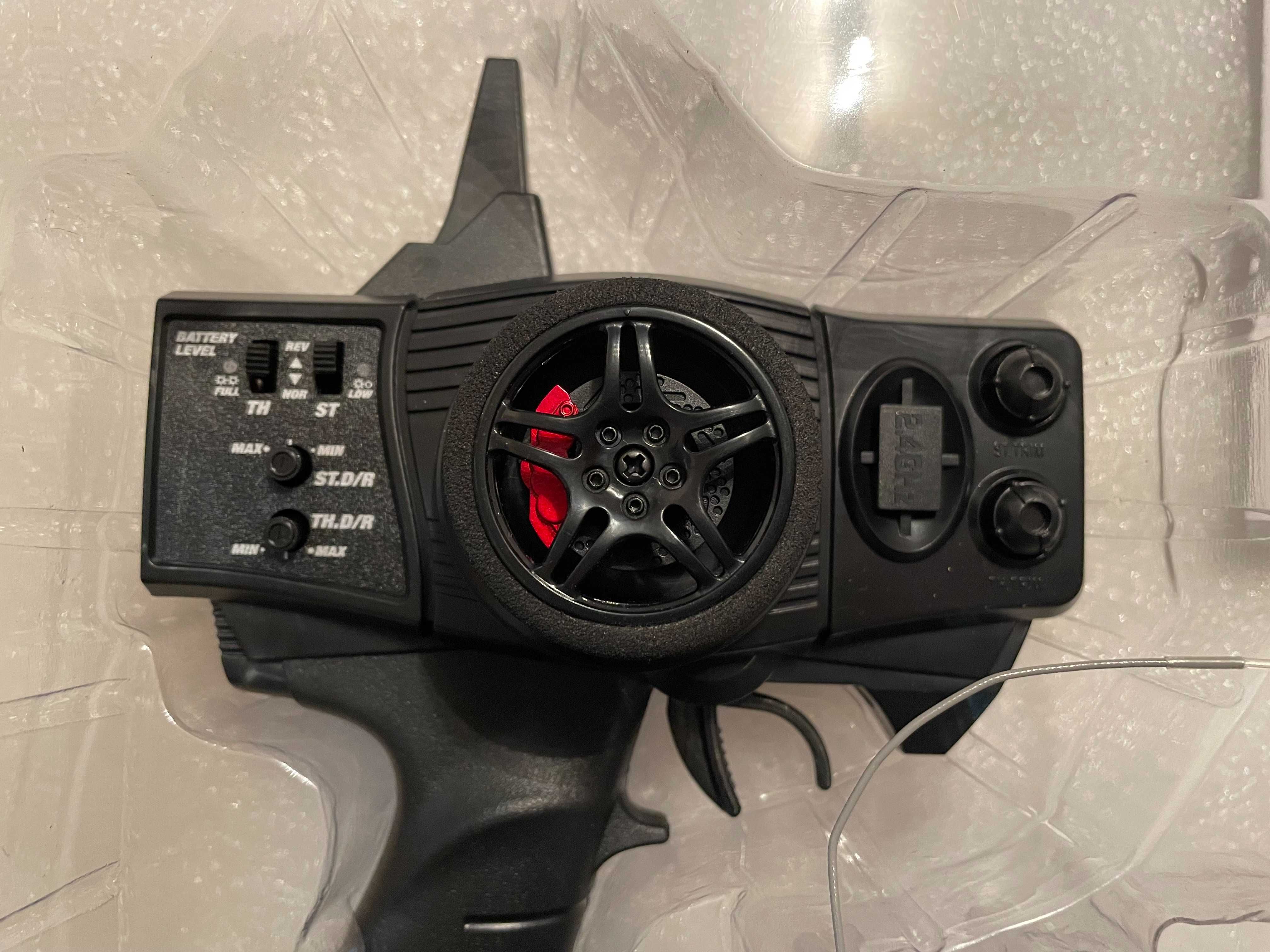 Carson Pilot z odbiornikiem FS Reflex X1 2-kanałowy + przełącznik