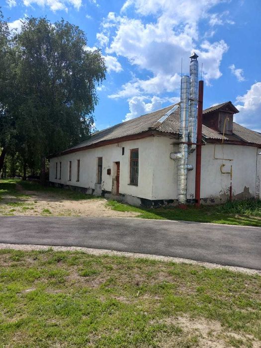 Нежитлова будівля 178 м2, 0,03 га, Ніжин, вул.Гребінки, 29