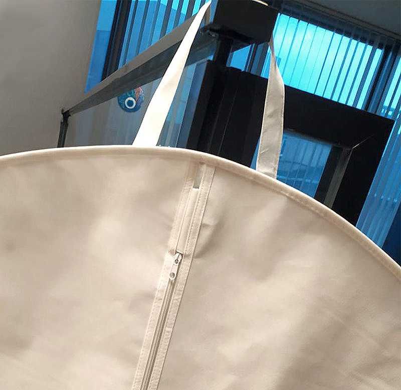 2 новых чехла для одежды белого цвета чехол-сумка размер 139 х 66 см