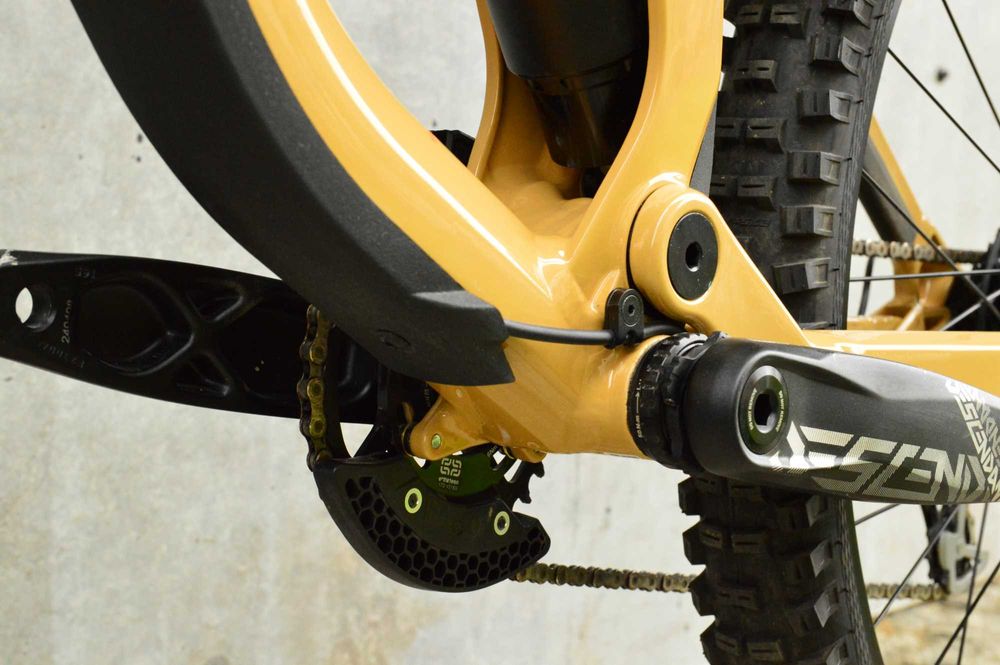 ROSE Scrub DC 1 SRAM GX DH 1x7 Rock Shox Boxxer 200mm REVERSE comp L