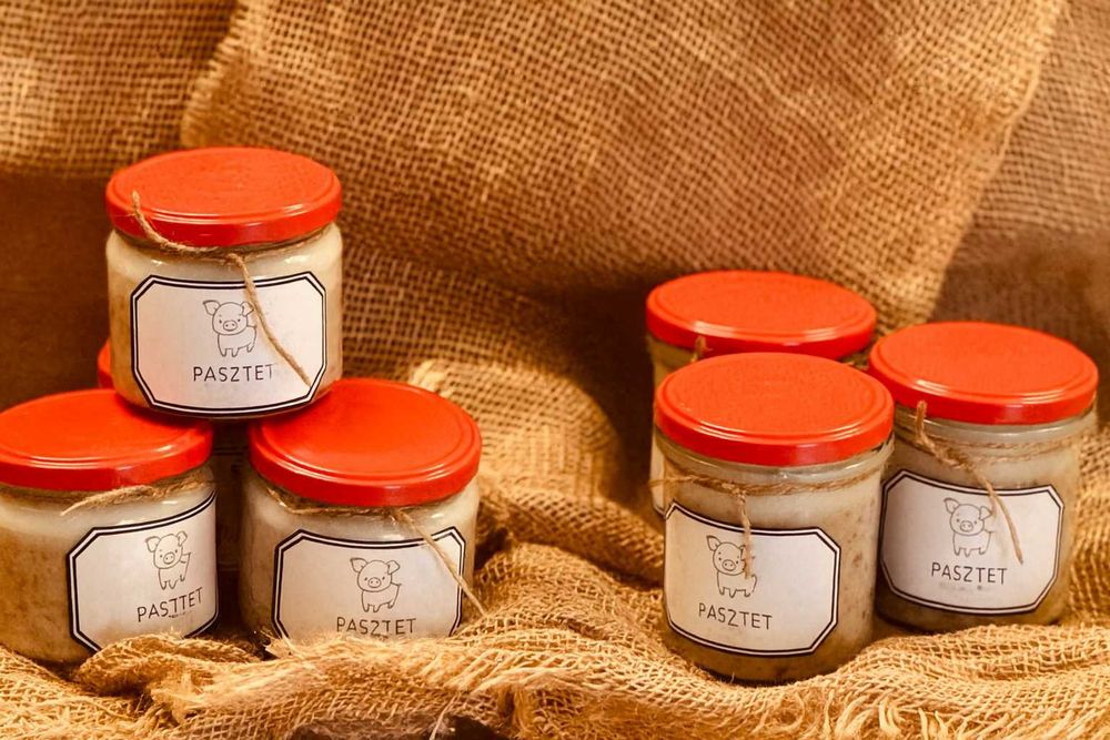 Naturalne Wędliny, Szynki i Wyroby – Tradycja, Smak i Jakość