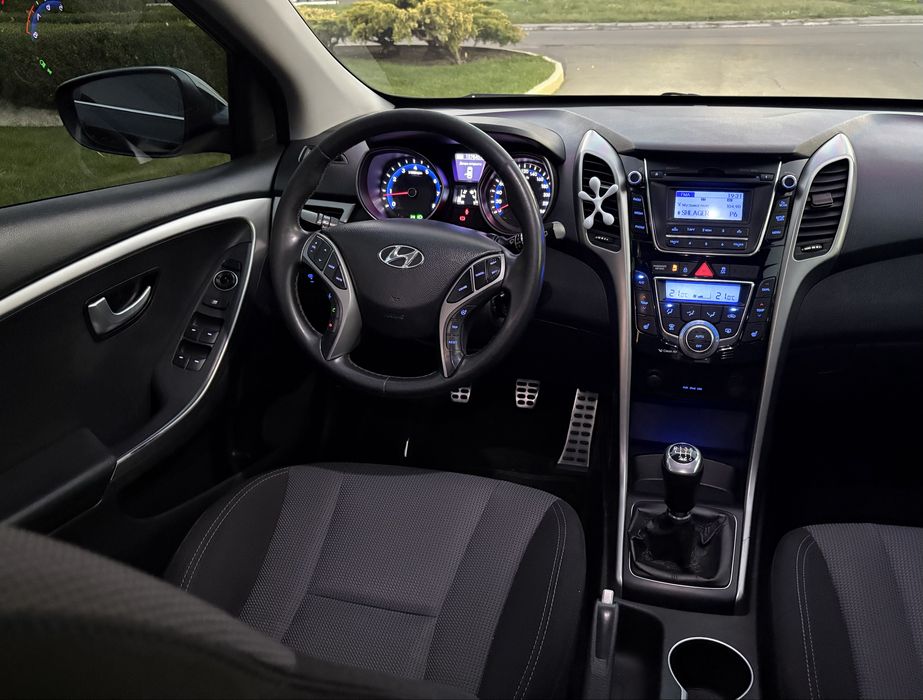 Hyundai i30 1.6MPI Дуже Гарна Офіціал!