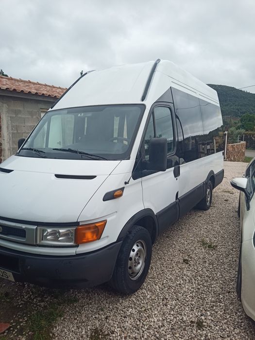 Iveco 2.8 9lugares ligeira com AC