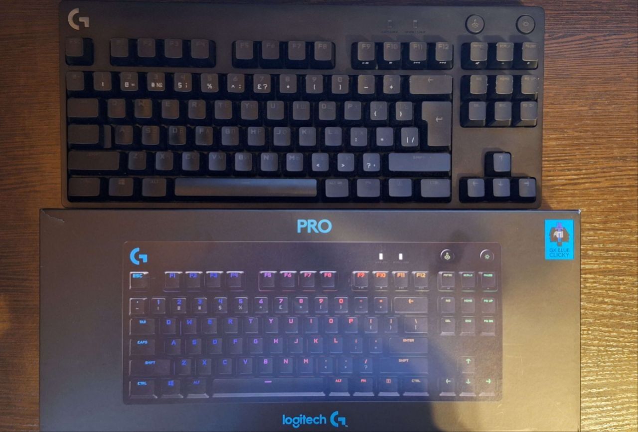 Дротова клавіатура Logitech G PRO Mechanical Gaming