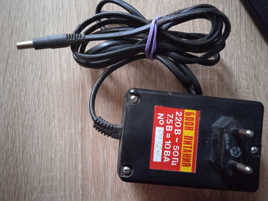 Блок живлення 7.5 В. /10ВА