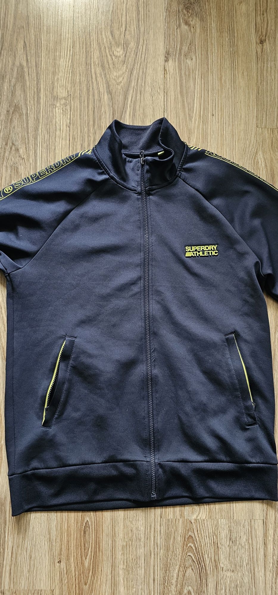 Bluza męska SUPERDRY rozmiar L stan bardzo dobry