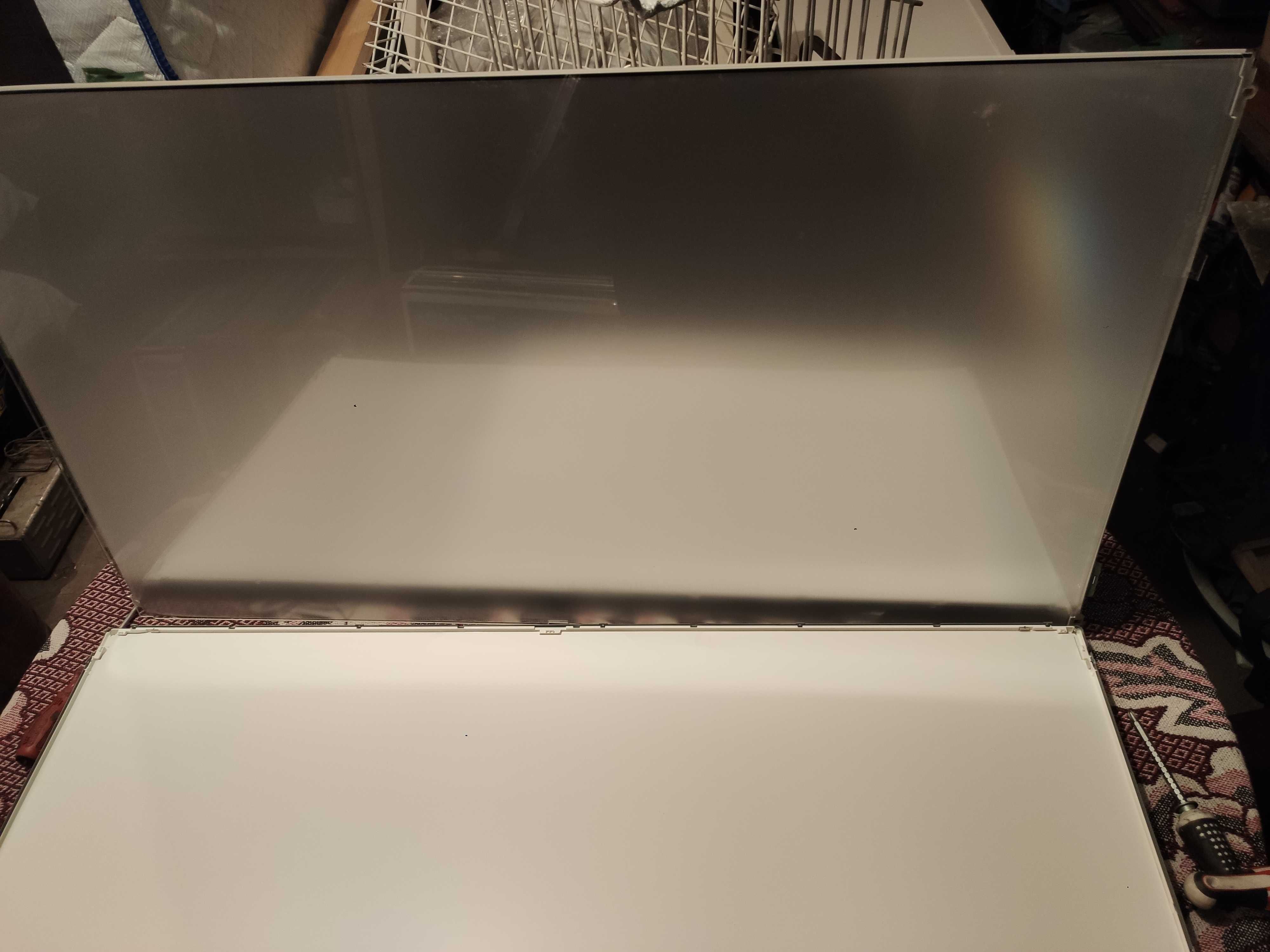 Отражатель от SHARP LC-40LE540E