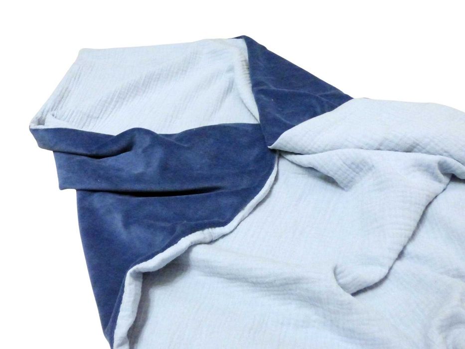 Kocyk niemowlęcy muślin i bawełniany velvet.