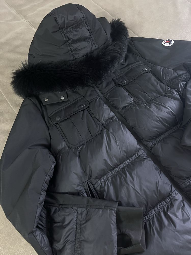Куртка Moncler Пуховик