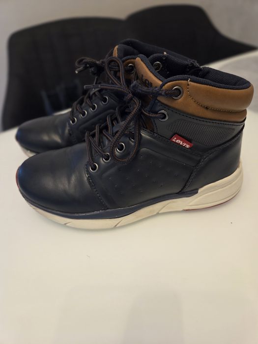 Ботинки детские осенние levis