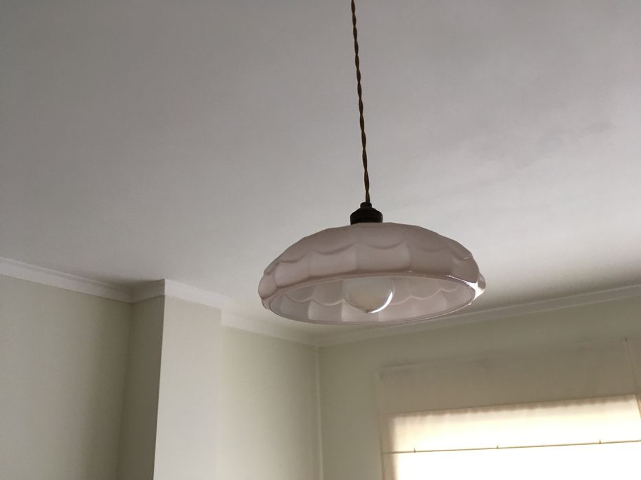 Candeeiros de teto muito antigos