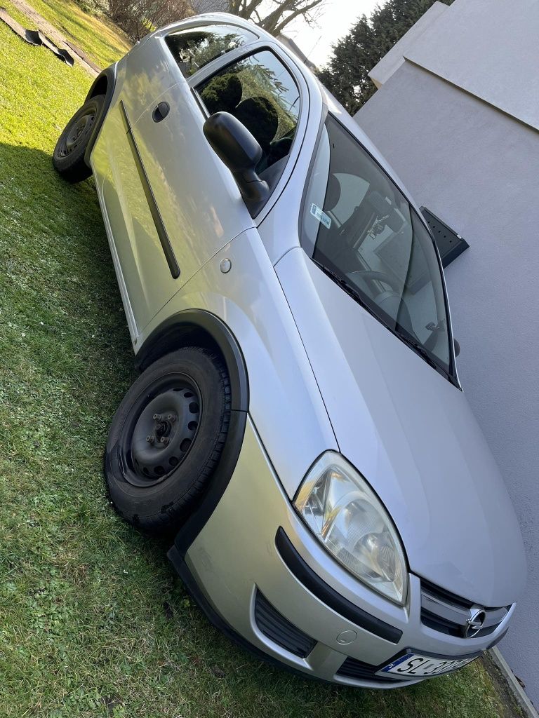 Opel Corsa C 2004r 1.0 beznyna Klima