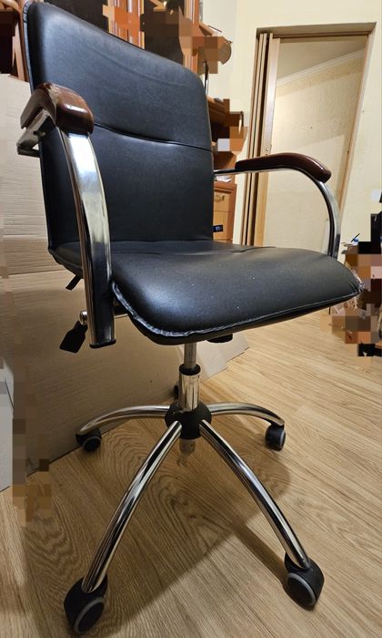 Компьютерне офісне крісло Samba