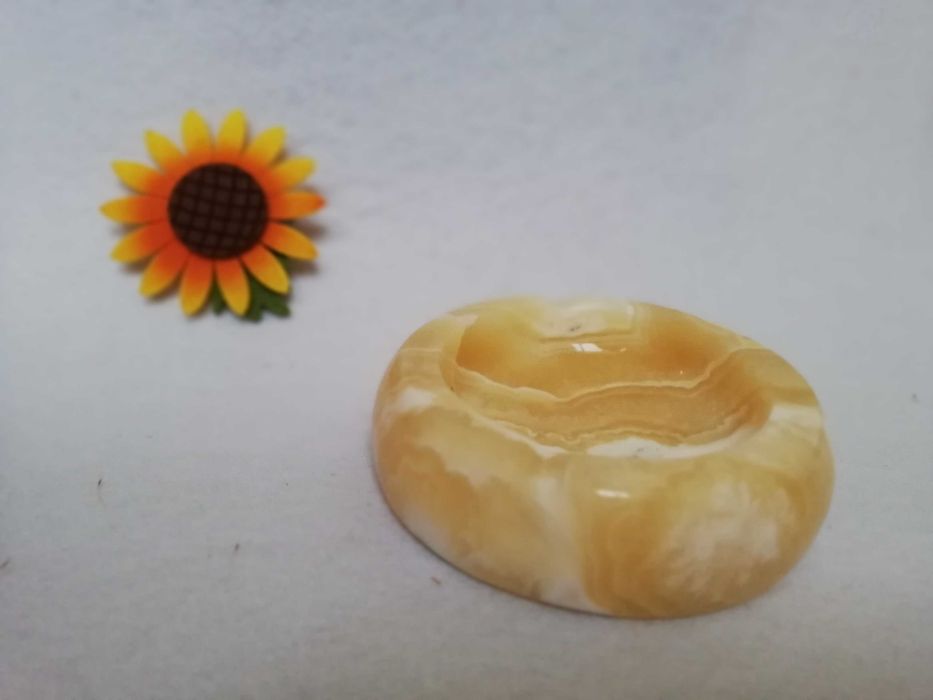 Cinzeiro em alabastro