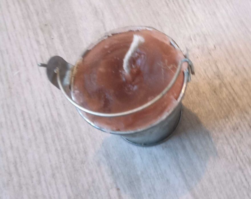 Świeczka w wiaderku - wiadereczku cynkowanym