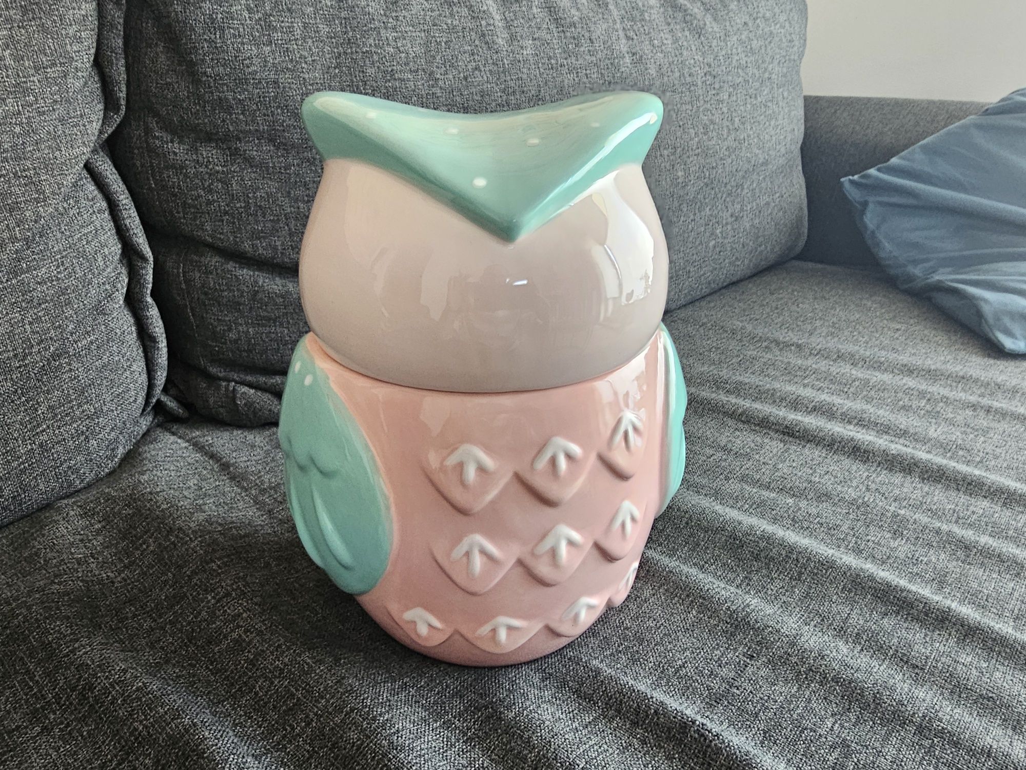 Sowa ceramiczna pojemnik na ciastka