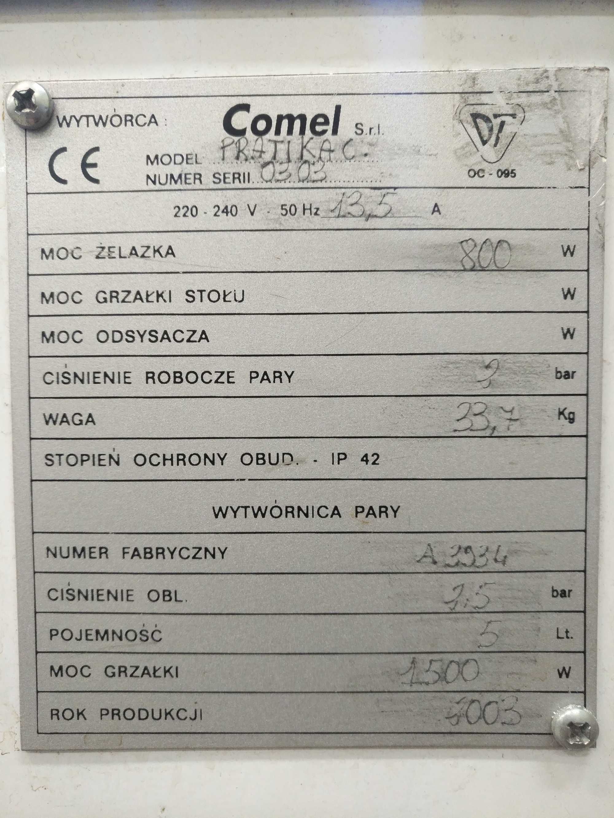 Podgrzewana prasowalnica z żelazkiem i generatorem pary COMEL ALUX