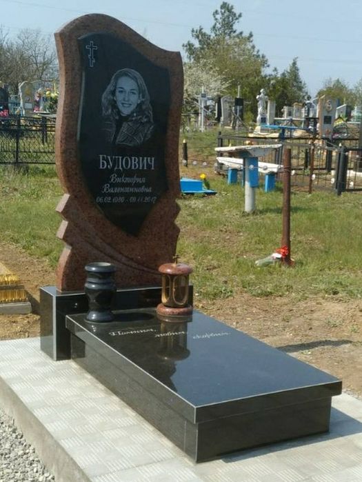 ПАМЯТНИКИ из гранита