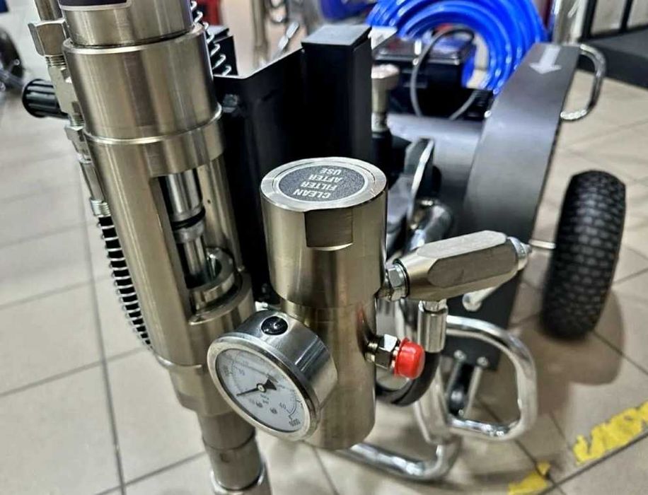 Баоба 970 Апарат гідропоршневий шпаклювальний фарбувальн безповітряний