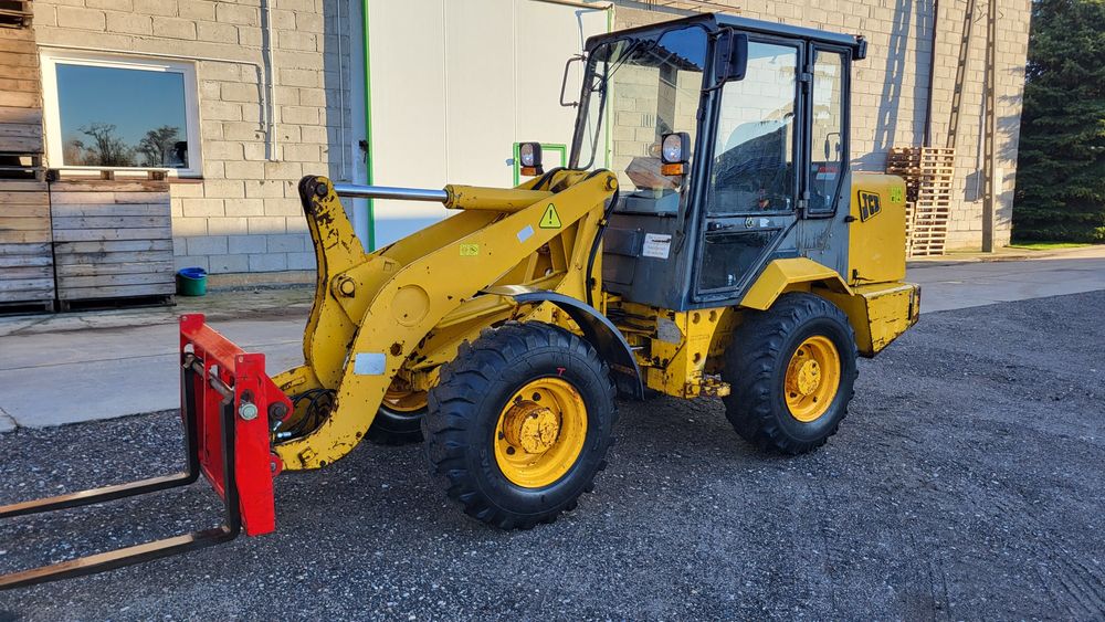 Ładowarka JCB 406 zadbana łyżka widły