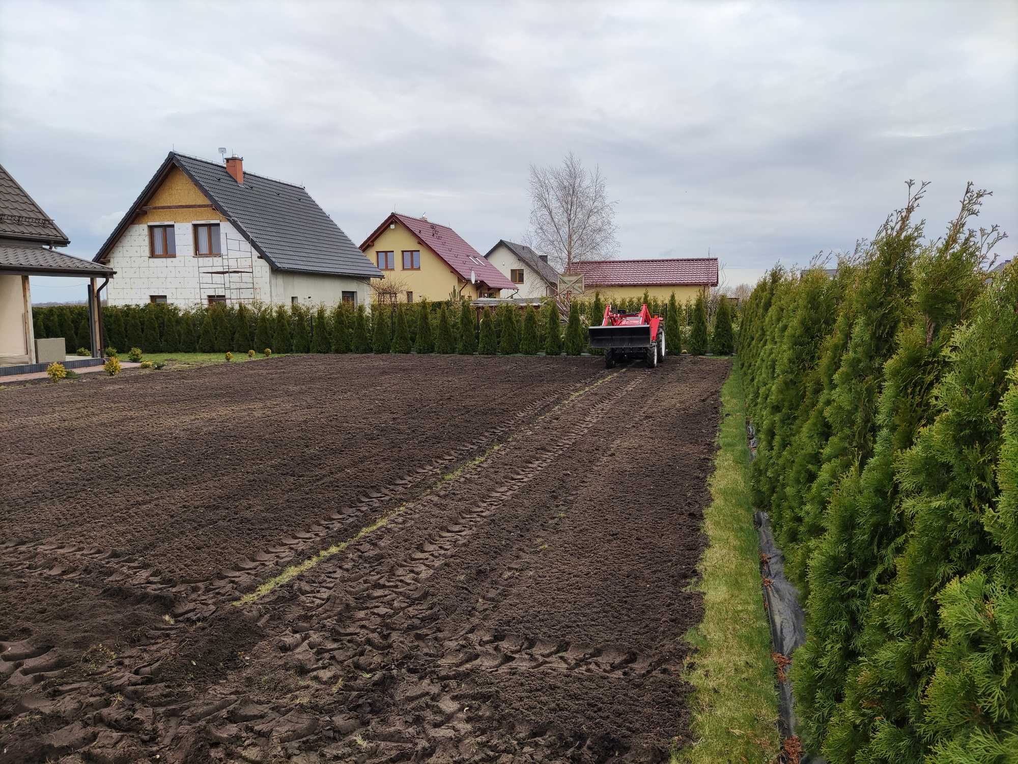 Glebogryzarka separacyjna, przygotowanie terenu pod trawnik