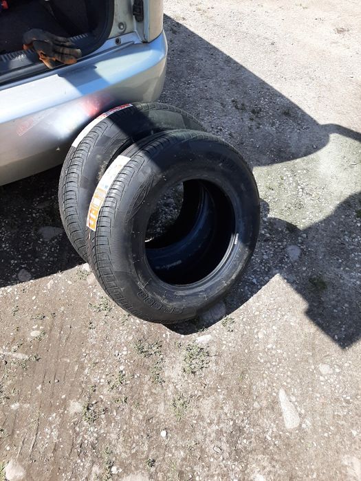 2 Opony całoroczne 175/80 R14 Sunfull 88T